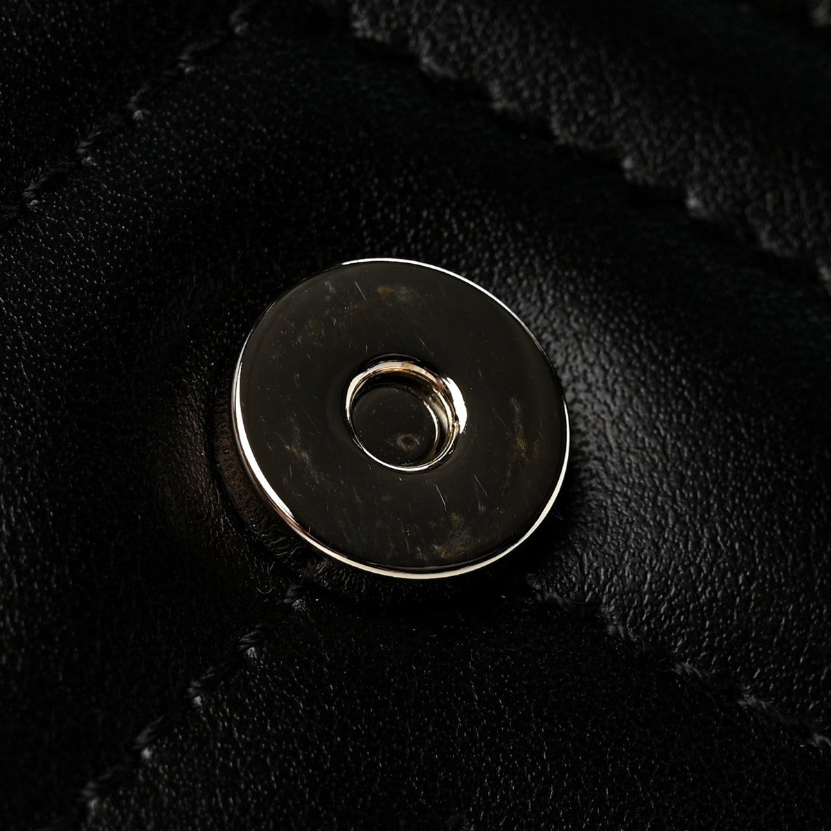 Calfskin Wallet Bag - Black