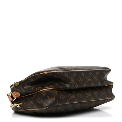 Monogram Reporter Gm Handbag