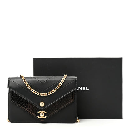 Mini Calfskin Wallet Bag - Black