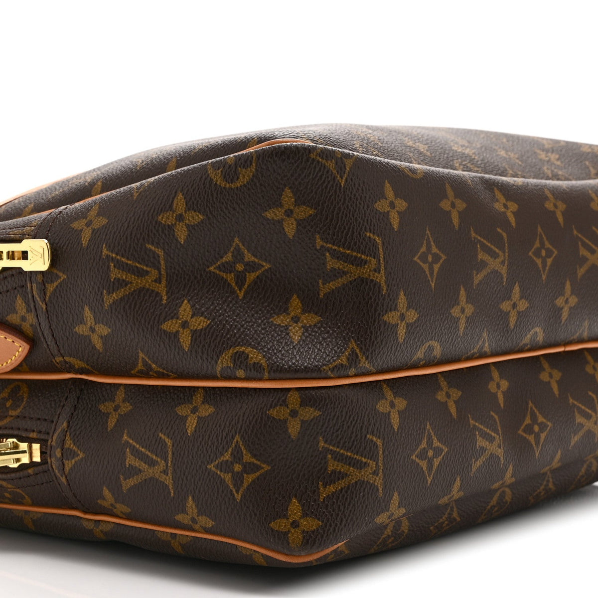 Monogram Reporter Gm Handbag