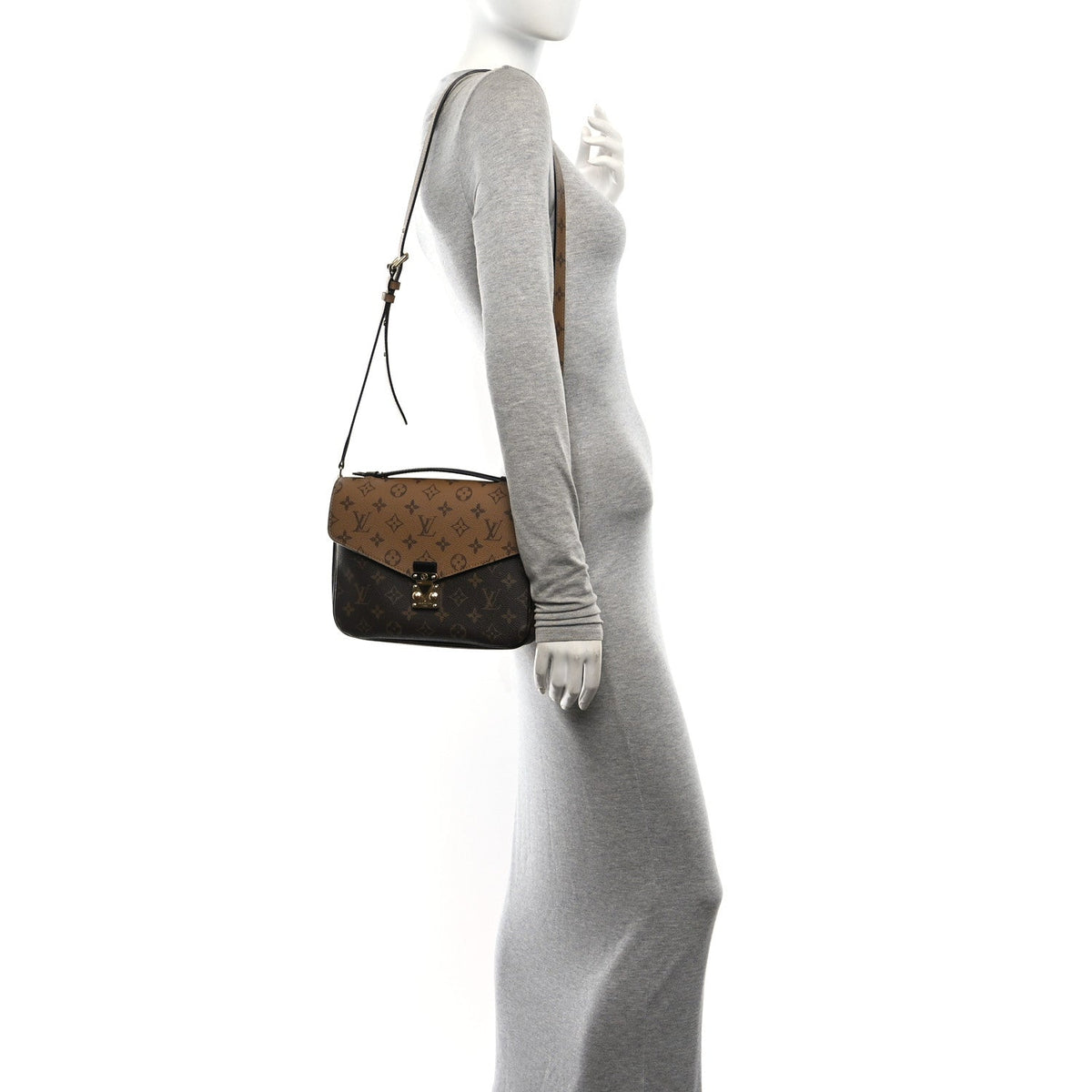 Reverse Monogram Pochette Metis Handbag