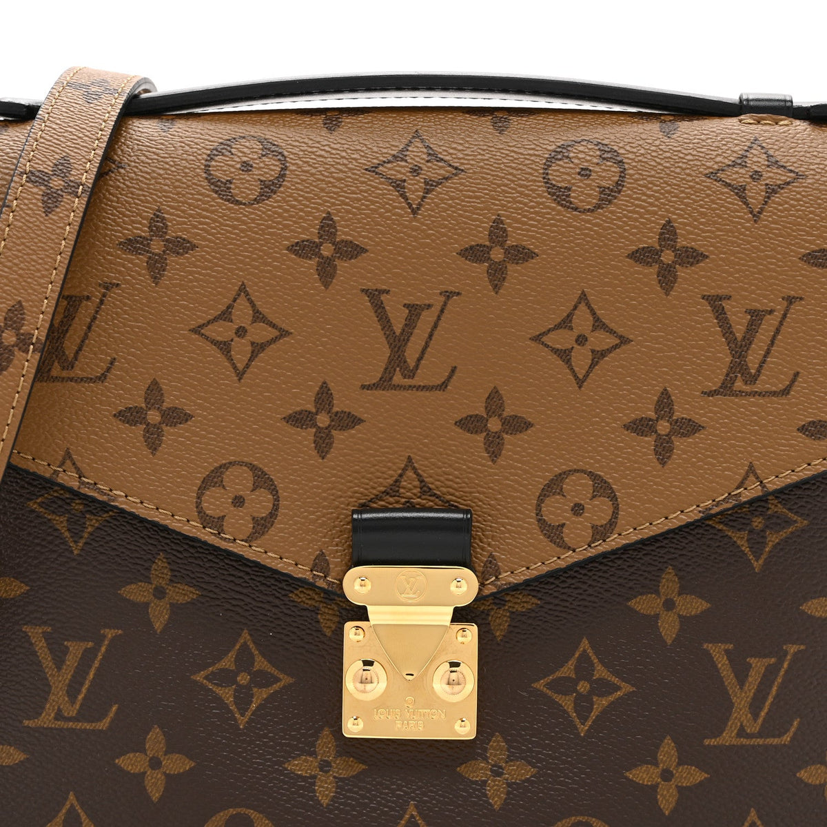 Reverse Monogram Pochette Metis Handbag