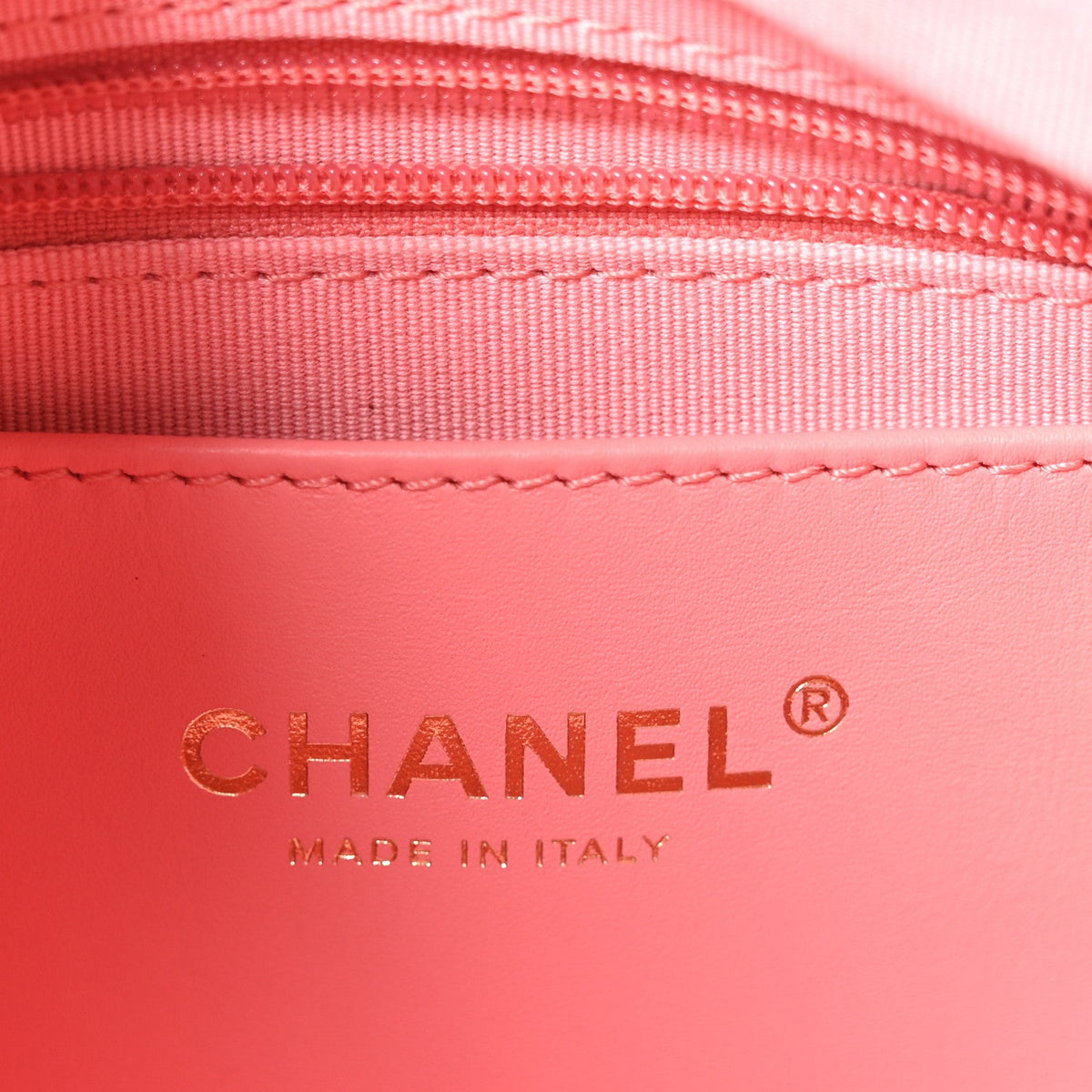 Quilted Lambskin Hobo Bag - Pink