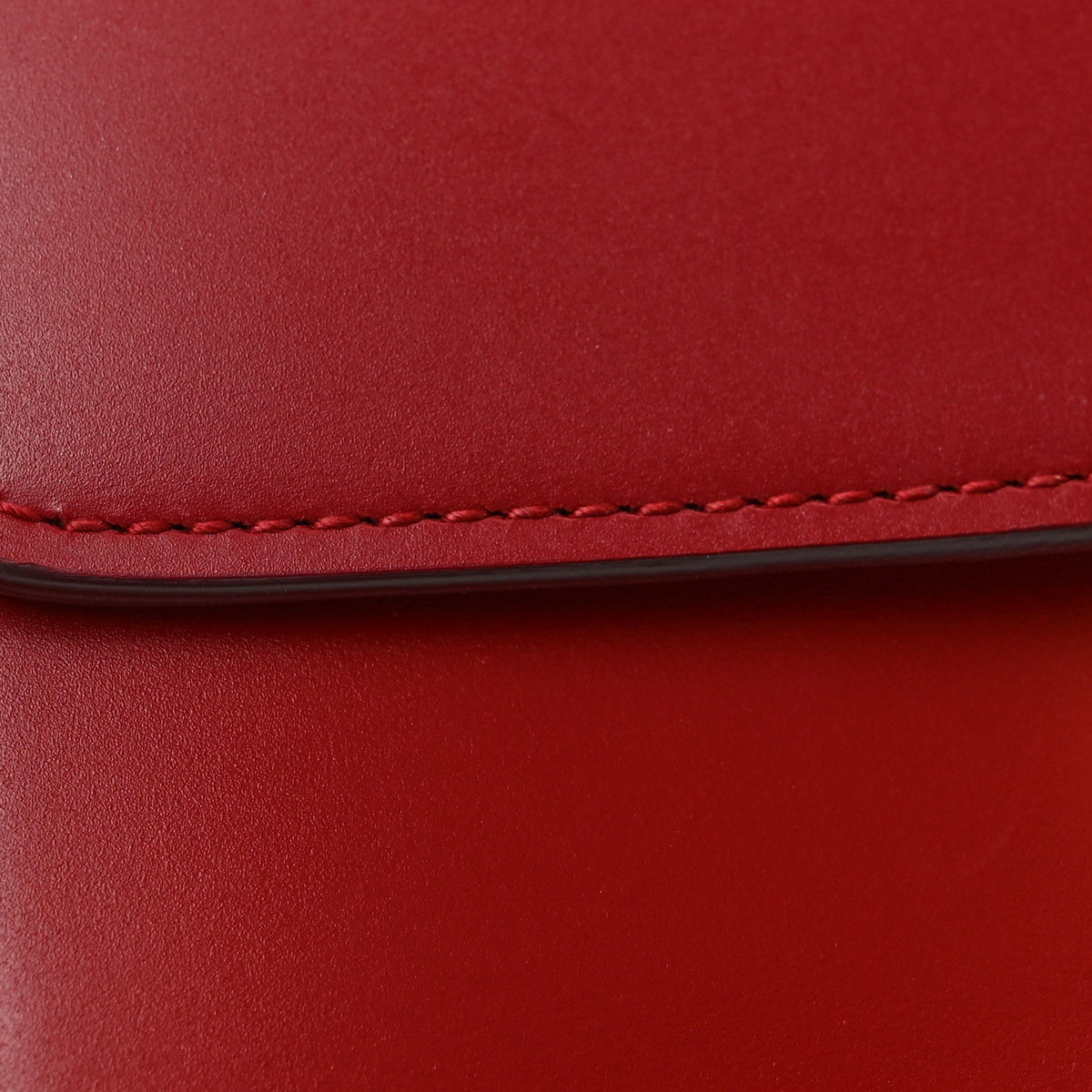 Small Calfskin Flap Shoulder Bag - Red