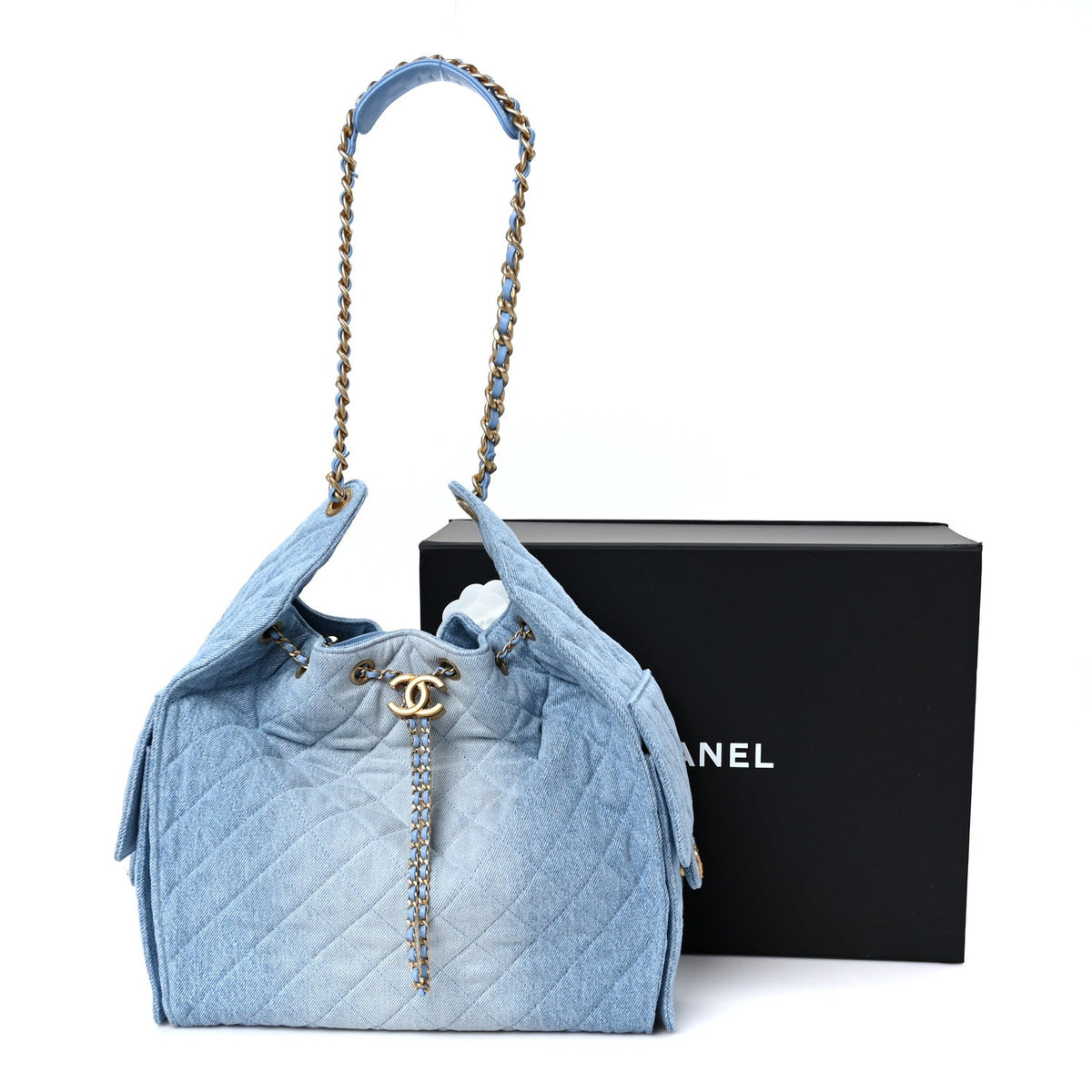 Medium Quilted Handbag - Blue