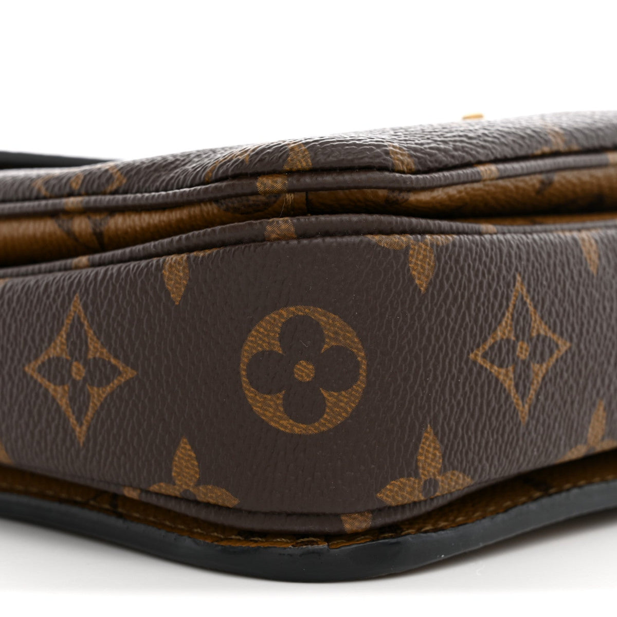 Reverse Monogram Pochette Metis Handbag