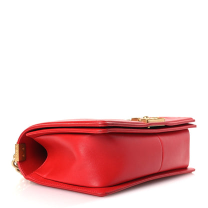 Medium Lambskin Flap Shoulder Bag - Red