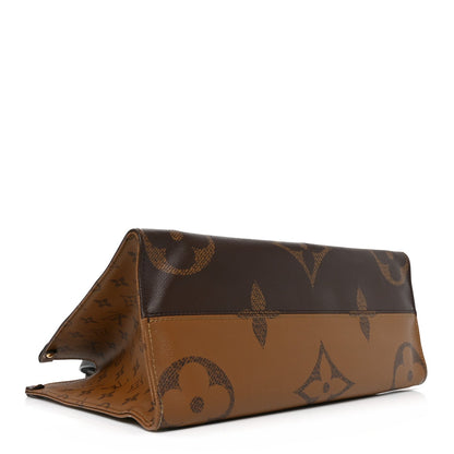 Reverse Monogram Giant Onthego Mm Handbag