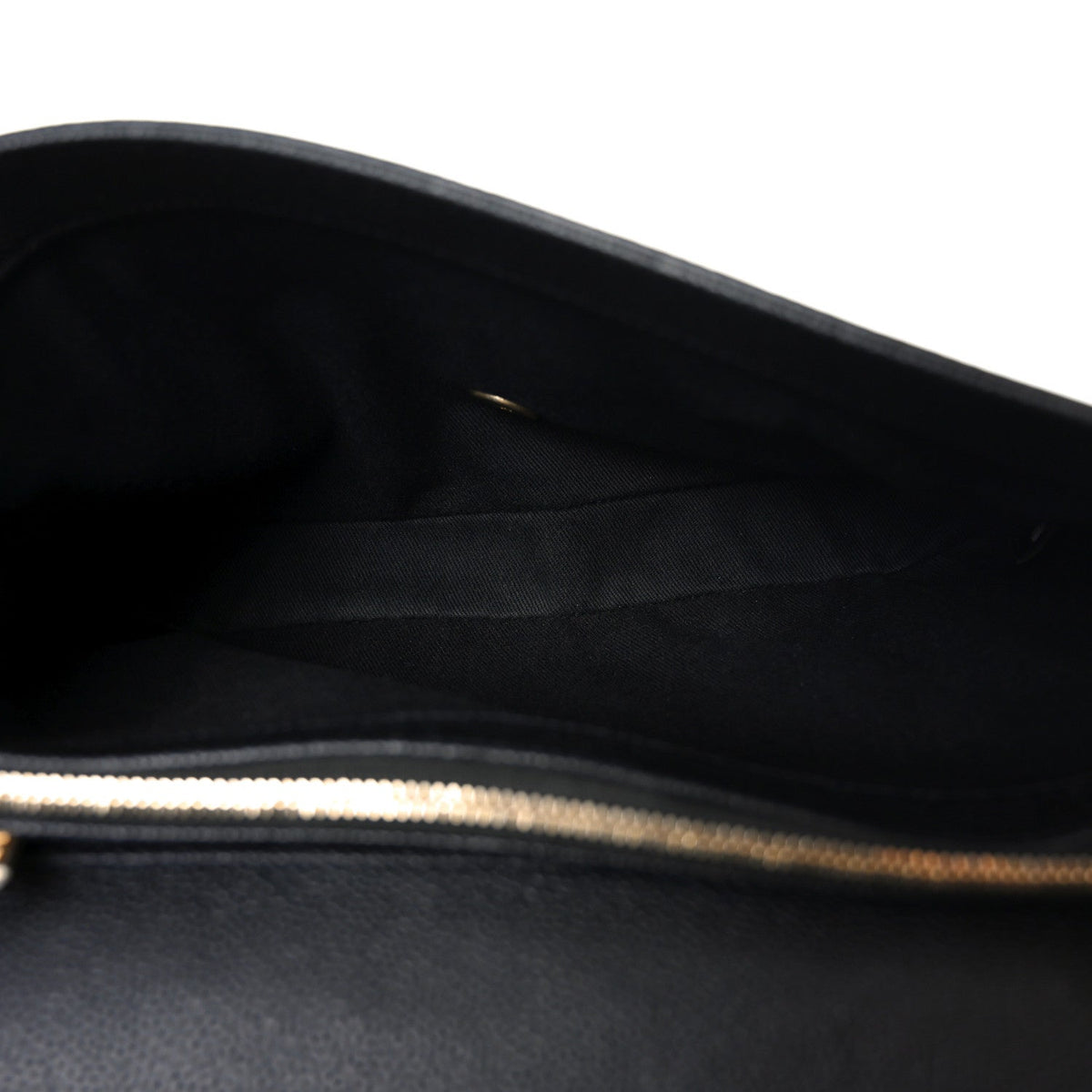 Caviar Flap Shoulder Bag - Black
