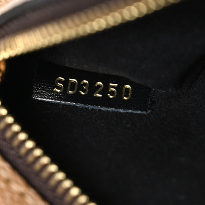 Reverse Monogram Pochette Metis Handbag