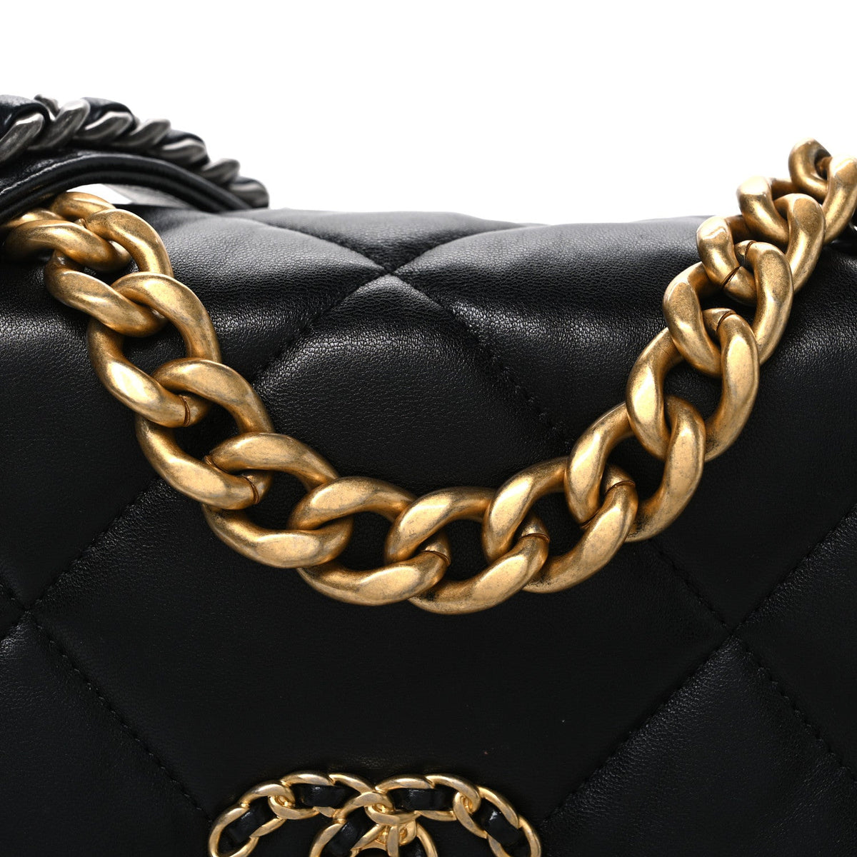 Medium Quilted Lambskin Flap Shoulder Bag - Black