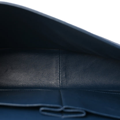 Quilted Caviar Flap Shoulder Bag - Blue