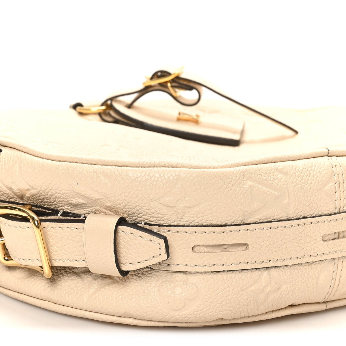 Empreinte Boite Chapeau Souple Mm Creme Handbag
