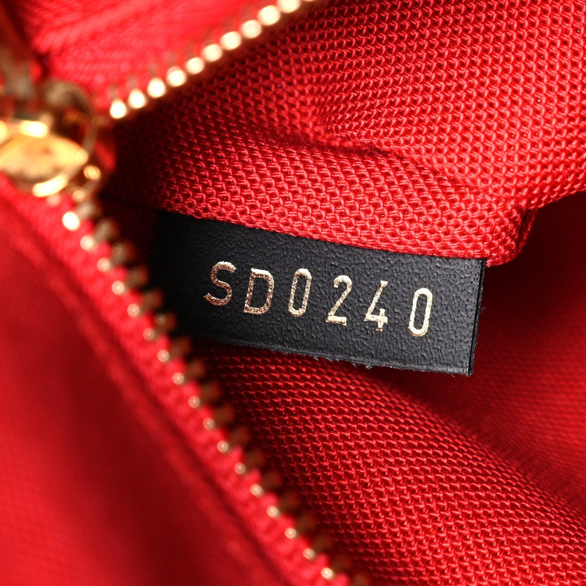 Reverse Monogram Giant Onthego Mm Handbag