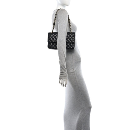 Medium Quilted Caviar Flap Shoulder Bag - Black