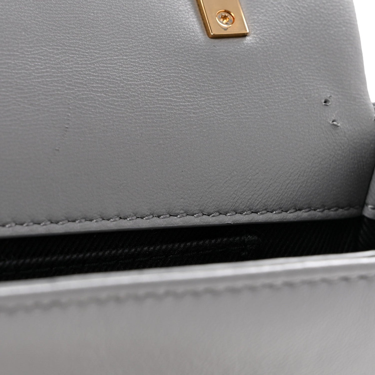 Small Quilted Lambskin Handbag - Grey