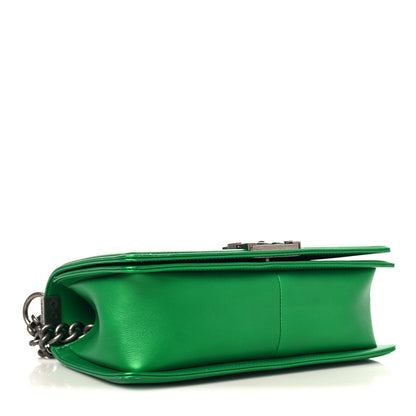 Medium Quilted Calfskin Flap Shoulder Bag - Green