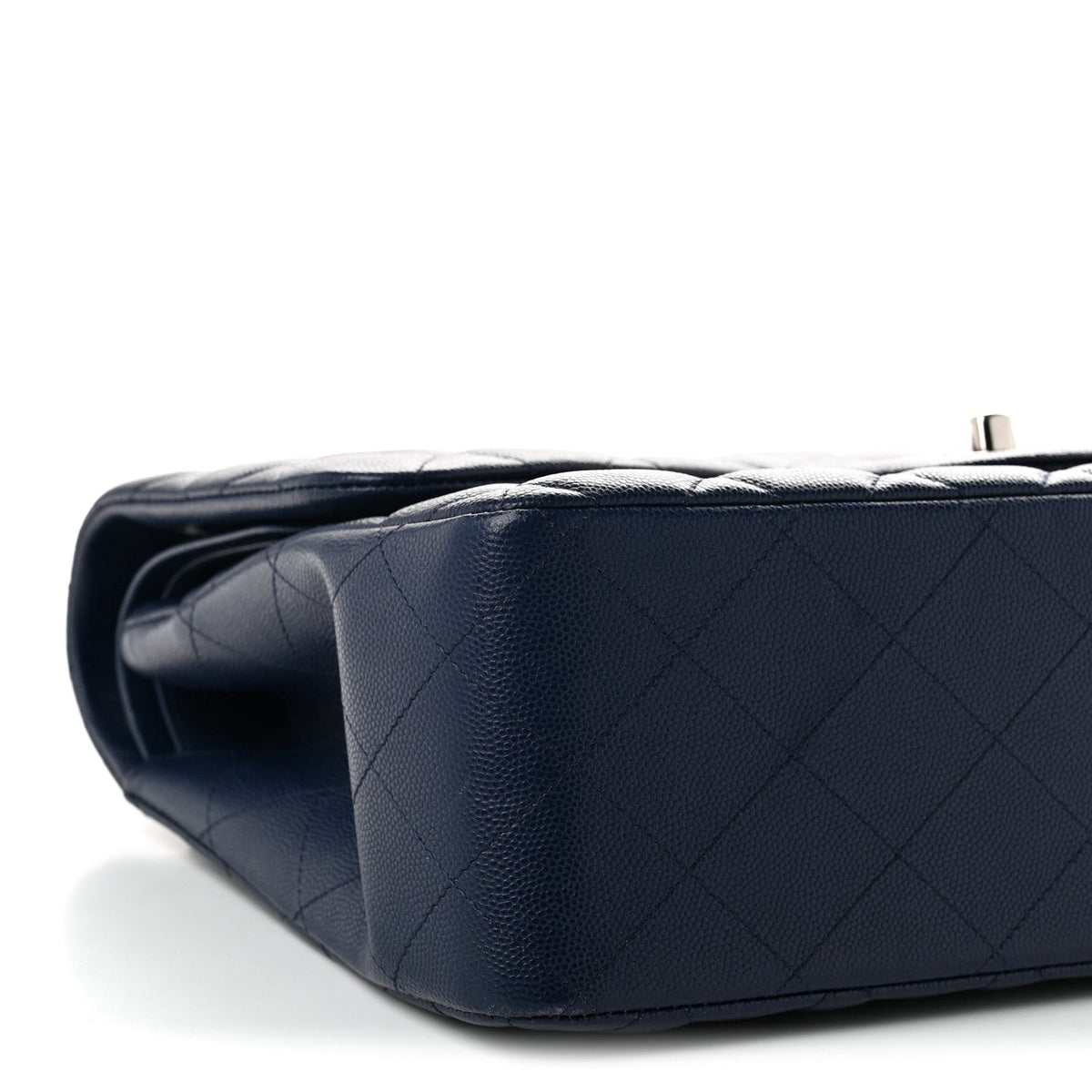 Quilted Caviar Flap Shoulder Bag - Blue