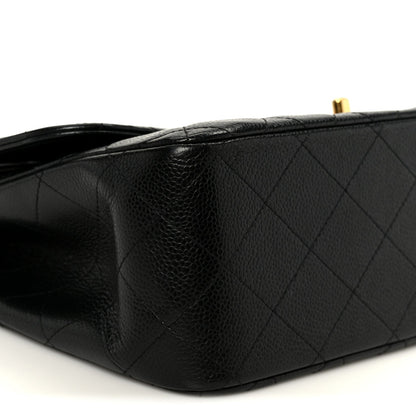 Quilted Caviar Flap Shoulder Bag - Black