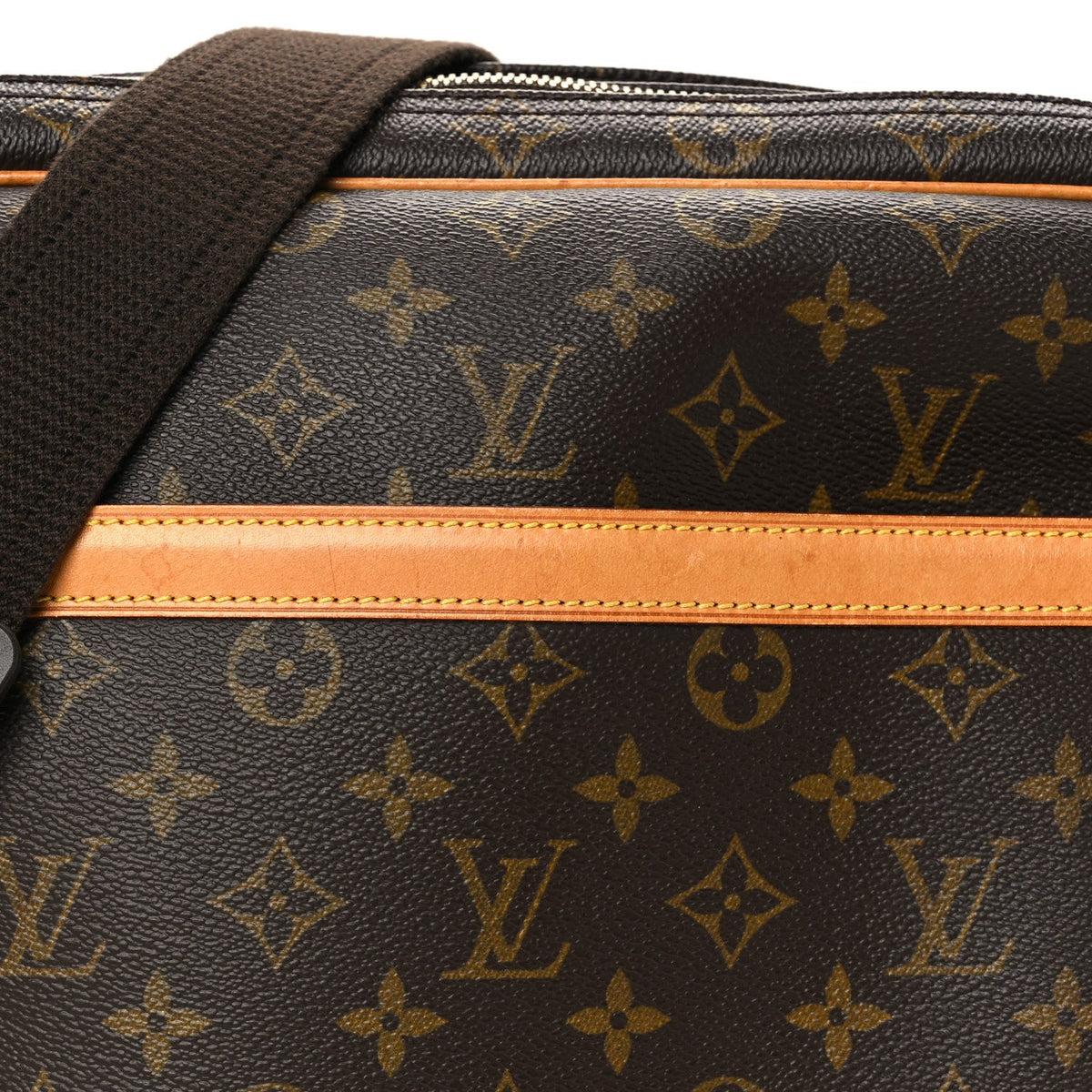 Monogram Reporter Gm Handbag