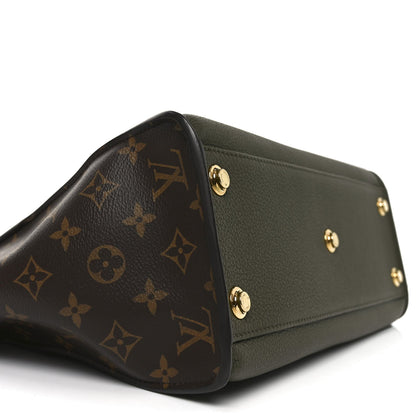 Calfskin Handbag - Green