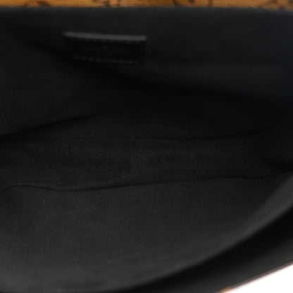 Reverse Monogram Pochette Metis Handbag