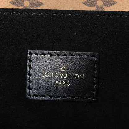 Reverse Monogram Pochette Metis Handbag