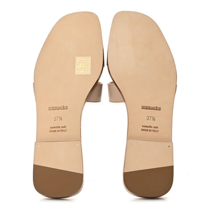 Hermes Box Calfskin Oran Women's Sandals Camel