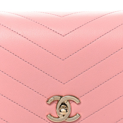 Small Calfskin Flap Shoulder Bag - Pink