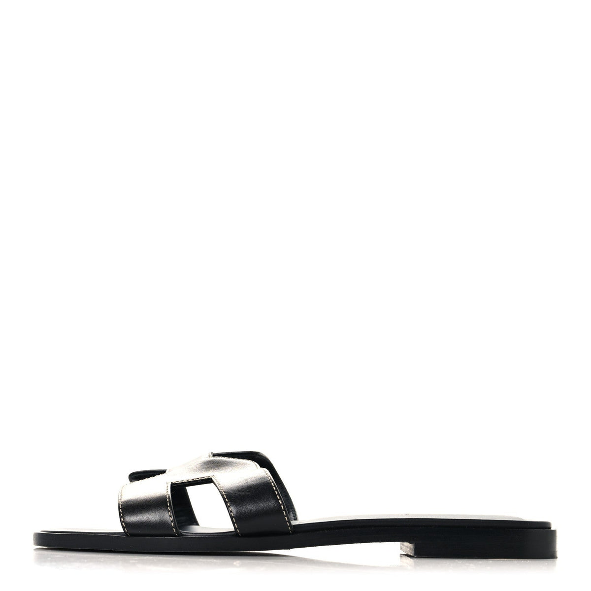 Box Calfskin Oran Sandals Black