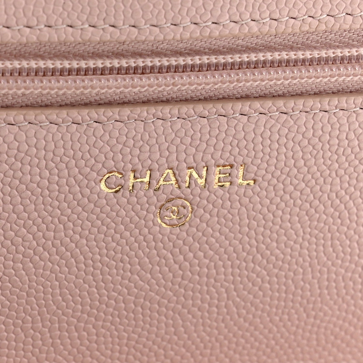 Quilted Caviar Wallet Bag - Pink