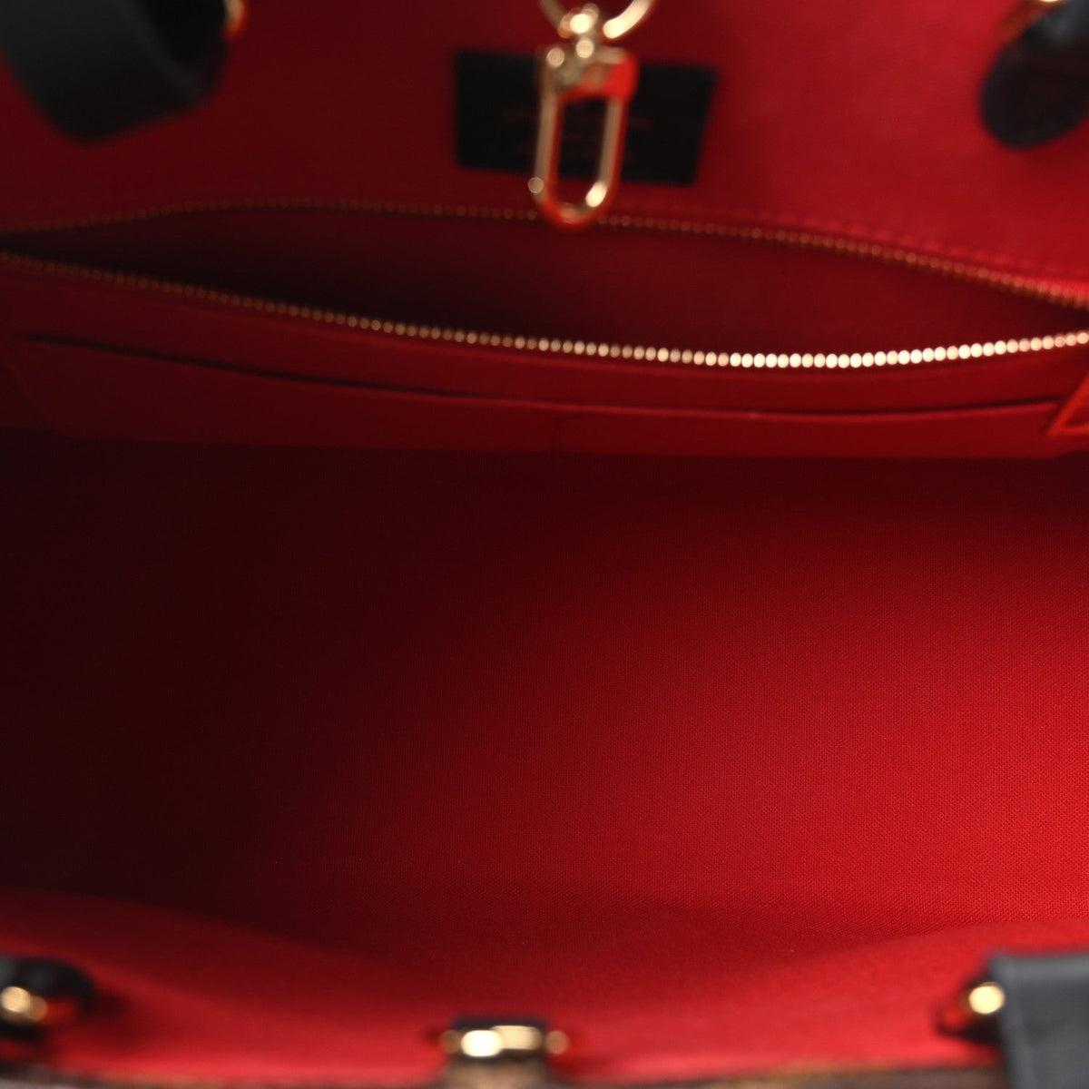 Reverse Monogram Giant Onthego Mm Handbag