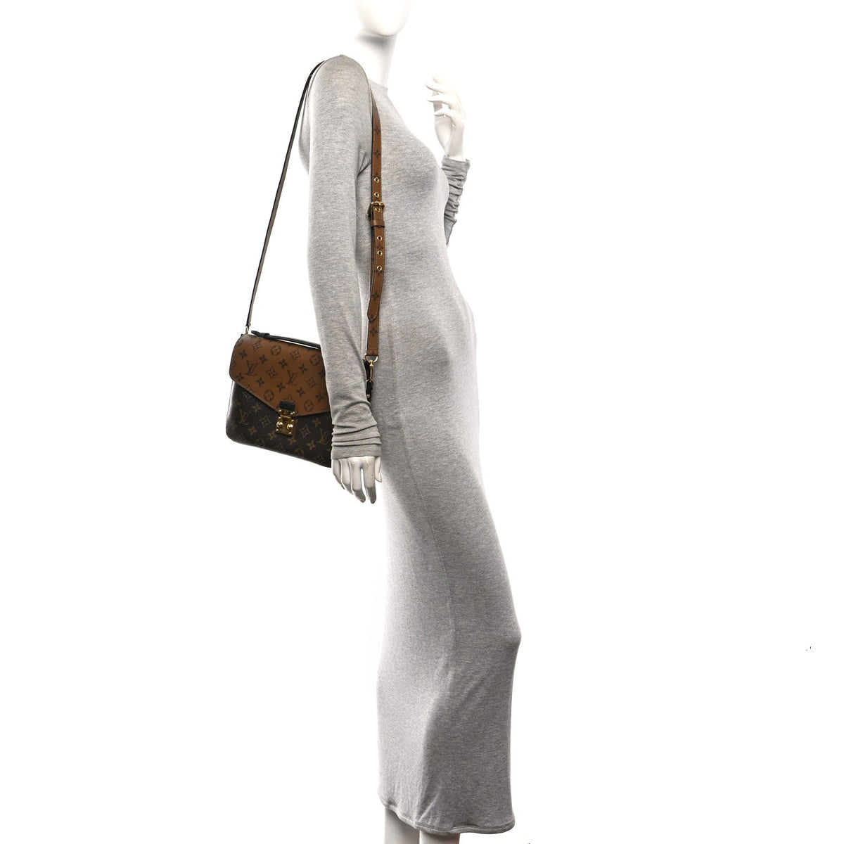 Reverse Monogram Pochette Metis Handbag