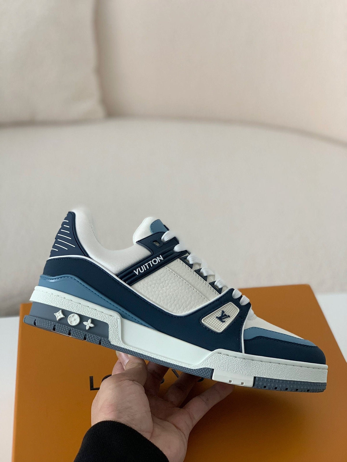 Trainer White - Blue Low-Top Sneaker