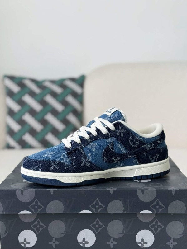 Dunk Low Sneaker Blue Denim